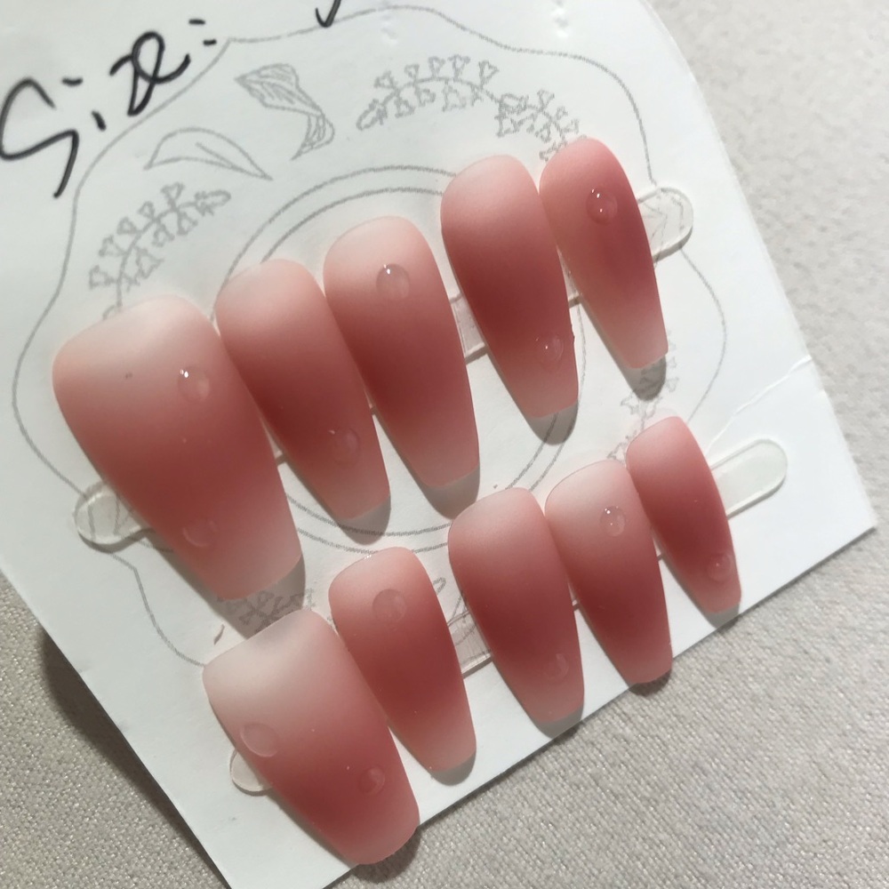 Handmade press-on nails